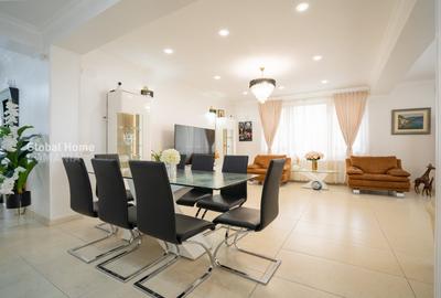 Casă individuală cu 8 camere cu Canalizare în Central - 9