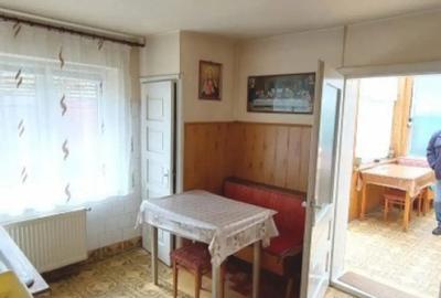 Casă cu 3 camere cu Canalizare în Lazaret - 3