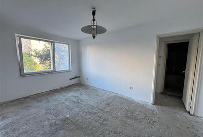Apartament 2 camere, etaj intermediar, b-dul Victoriei, Brasov - 2