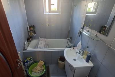 Apartament cu 3 camere semidecomandat în Dacia - 9