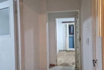 Apartament cu 3 camere semidecomandat în Malu Roșu - 13