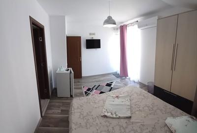 Casă cu 8 camere decomandat cu Teren 250 Mp în Nord - 1