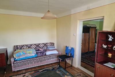 Casă cu 5 camere cu Teren 10426 Mp în Est - 19