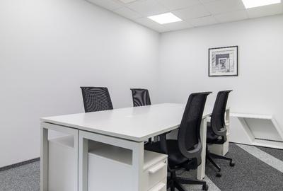 Spa?iu de birou privat pentru 1 persoana in Regus Central Business - 2