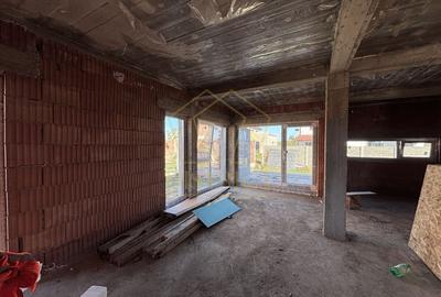 COMISION 0% Duplex despartit cu 4 camere | UMFT - 3