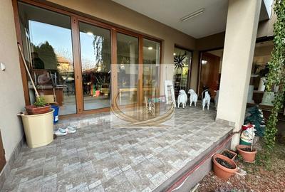 Casă individuală cu 12 camere cu Canalizare în Complex Studențesc - 40