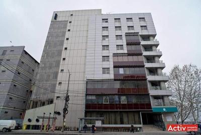 Birou, 1300 mp în Central