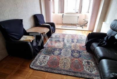Apartament 4 camere de vanzare decomandat 90 mp zona Central Sibiu