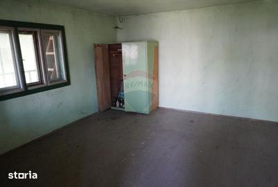 Casă cu 3 camere cu Teren 1922 Mp în Săliște - 15
