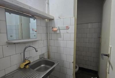 Spațiu comercial, de 45 mp, în Spitalului - 5