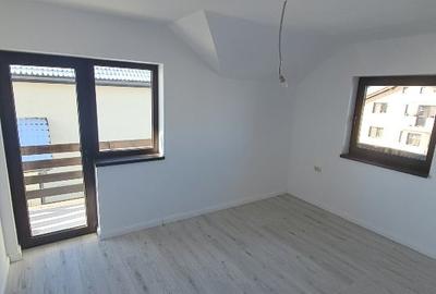 Casă individuală cu 4 camere cu Canalizare în Sânpetru - 7