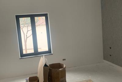 Casă cu 4 camere în Podari - 7