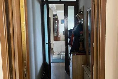 Apartament cu 3 camere decomandat în Exterior Vest