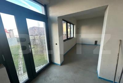 Casă cu 7 camere cu Teren 600 Mp în Micro 6 - 4
