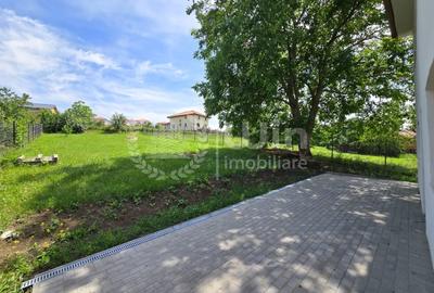 Casă individuală cu 4 camere cu Teren 700 Mp în Dezmir - 1