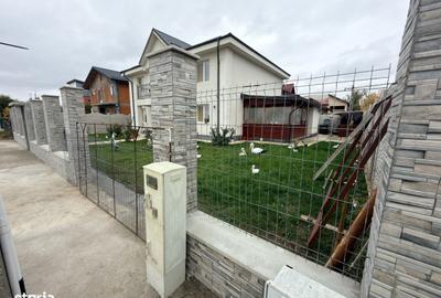 Casă cu 5 camere cu Canalizare în Central - 17