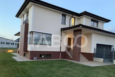 Casa individuala de vanzare cu garaj si teren generos in Sel Casa individuala de vanzare cu garaj si teren generos in Sel - 2