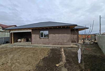 Vand casa Sendreni! Zona Buna! Toate utilitatile! - 5