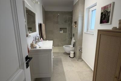 Casă cu 5 camere cu Teren 260 Mp în Dobroești - 7