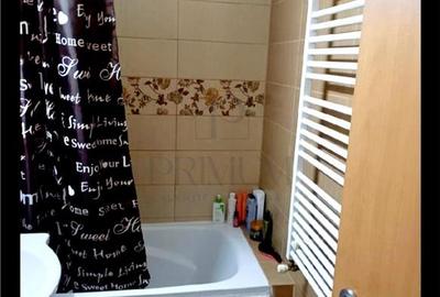 Aradului - 3 camere - decomandat - centrala proprie - ETAJ 2 - 12