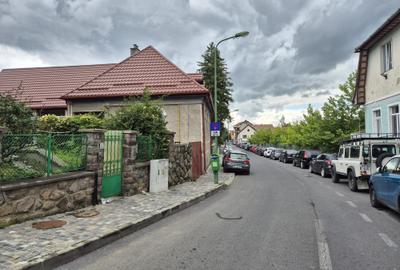 Vanzare apartament 2 camere in casa zona Centrul Vechi - 2