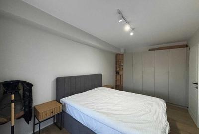 Apartament cu 2 camere, la cheie, etaj intermediar, Calea Baciului - 6
