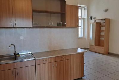 Vand apartament in casa situat ultracentral - 1