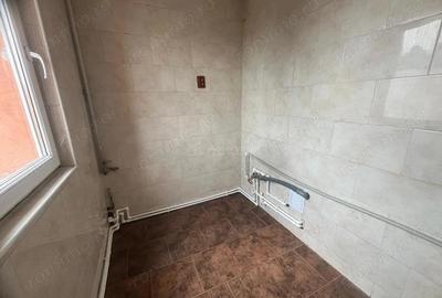 Apartament cu 3 camere nedecomandat în Nord - 10