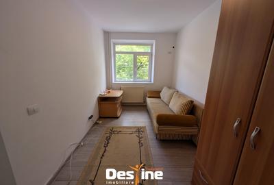 Centru apartament decomandat 2 camere etaj 2 renovat baie cu geam Str. Arcu - 6