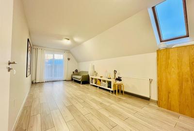 Apartament 3 camere , zona Coresi - 2