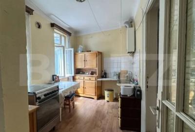 Casă cu 3 camere cu Canalizare în Parcul Carol - 4