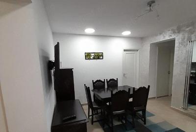 Apartament cu 4 camere semidecomandat în Central - 3