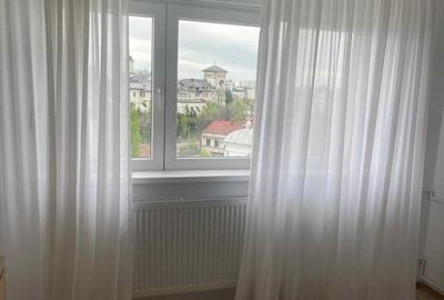 Apartament 3 camere -Unirii Fantani - bloc construit in anul 1987 - 4