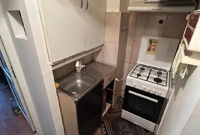 Garsonieră nedecomandată în Central - 3