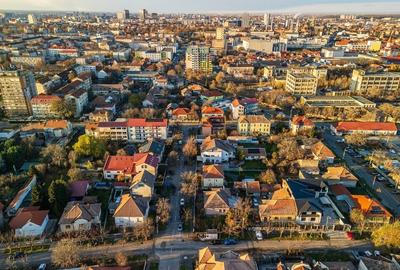 Casa Individuala Exclusiv pentru Birouri-Central | 160 mp & Teren 726 - 24