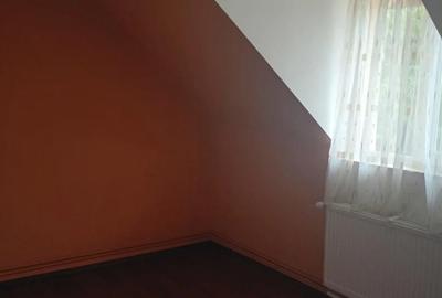 Casă cu 5 camere în Central - 8