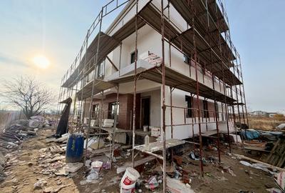 Casa noua P+1+M 6 cam. Util 164mp. Teren 250mp - 3