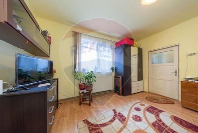 Casă cu 3 camere cu Teren 250 Mp în Cristian - 7