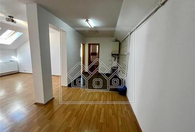Ap cu 2 camere, 45 mp utili, pod - Zona Strand - 5