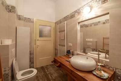 Apartament de inchiriat in casa, 4 camere, Central Brasov - 6