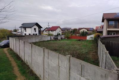 Teren de 812 mp, în Exterior Vest - 2