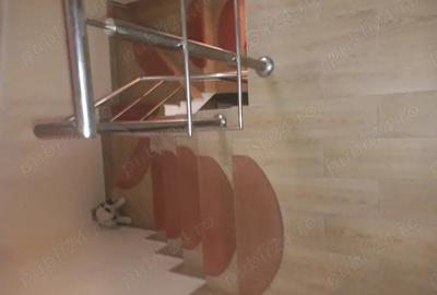 Casă cu 2 camere în 1 Decembrie - 1