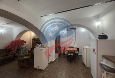 Casa cu 4 camere,  Zona Centrala-  Sf. Apostoli - 14