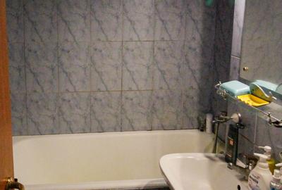 Piata Muncii : Apartament cu 3 camere spatios, foarte aproape de metrou ! - 2