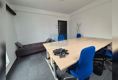 Casă cu 10 camere cu Canalizare în Zorilor - 2