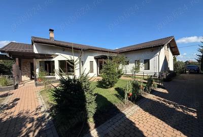 Proprietate Deosebita in Radauti . Casa de vanzare cu 1000mp2 teren direct proprietar Comision 0% - 5