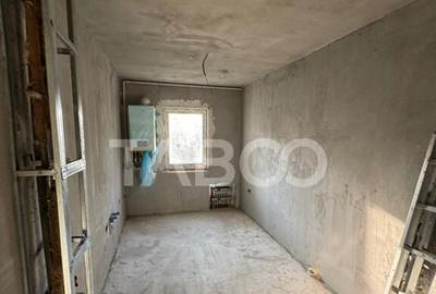 Apartament 3 camere 56mp de vanzare decomandat zona Valea Au Apartament 3 camere 56mp de vanzare decomandat zona Valea Au - 3
