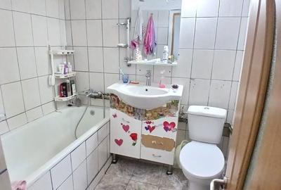 Casă cu 2 camere cu Teren 220 Mp în Rahova