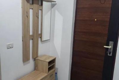 APARTAMENT 3 CAMERE DE VANZARE- ZONA INEL 2 - 4