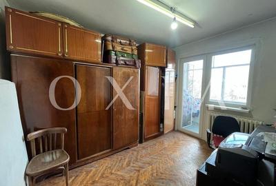 SX533 Dacia, Apartament 3 camere - necesita renovare - 4